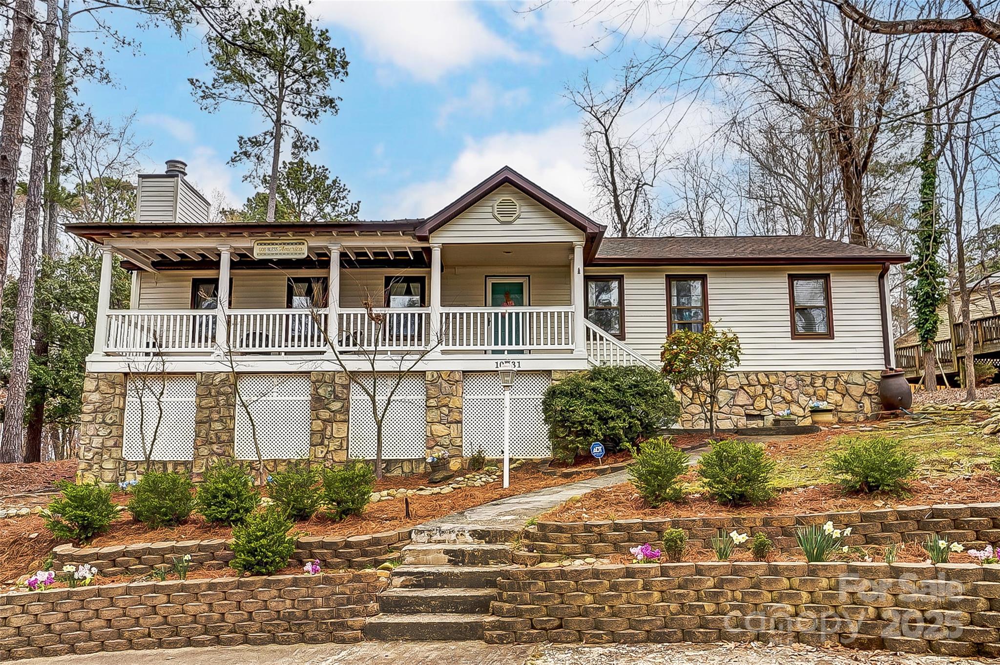 Tega Cay - Residential