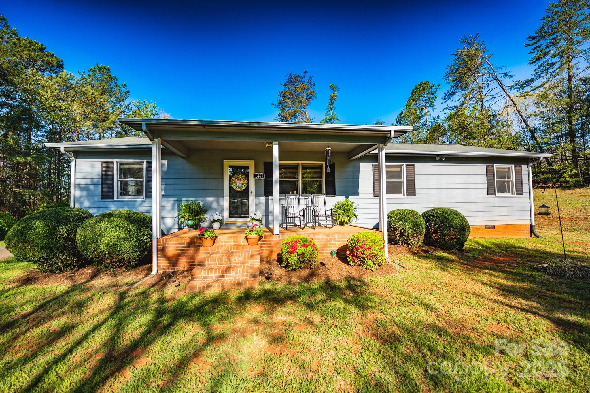 1469 Pearidge Road
