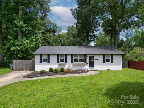 3725 Sudbury Road Charlotte NC 28205