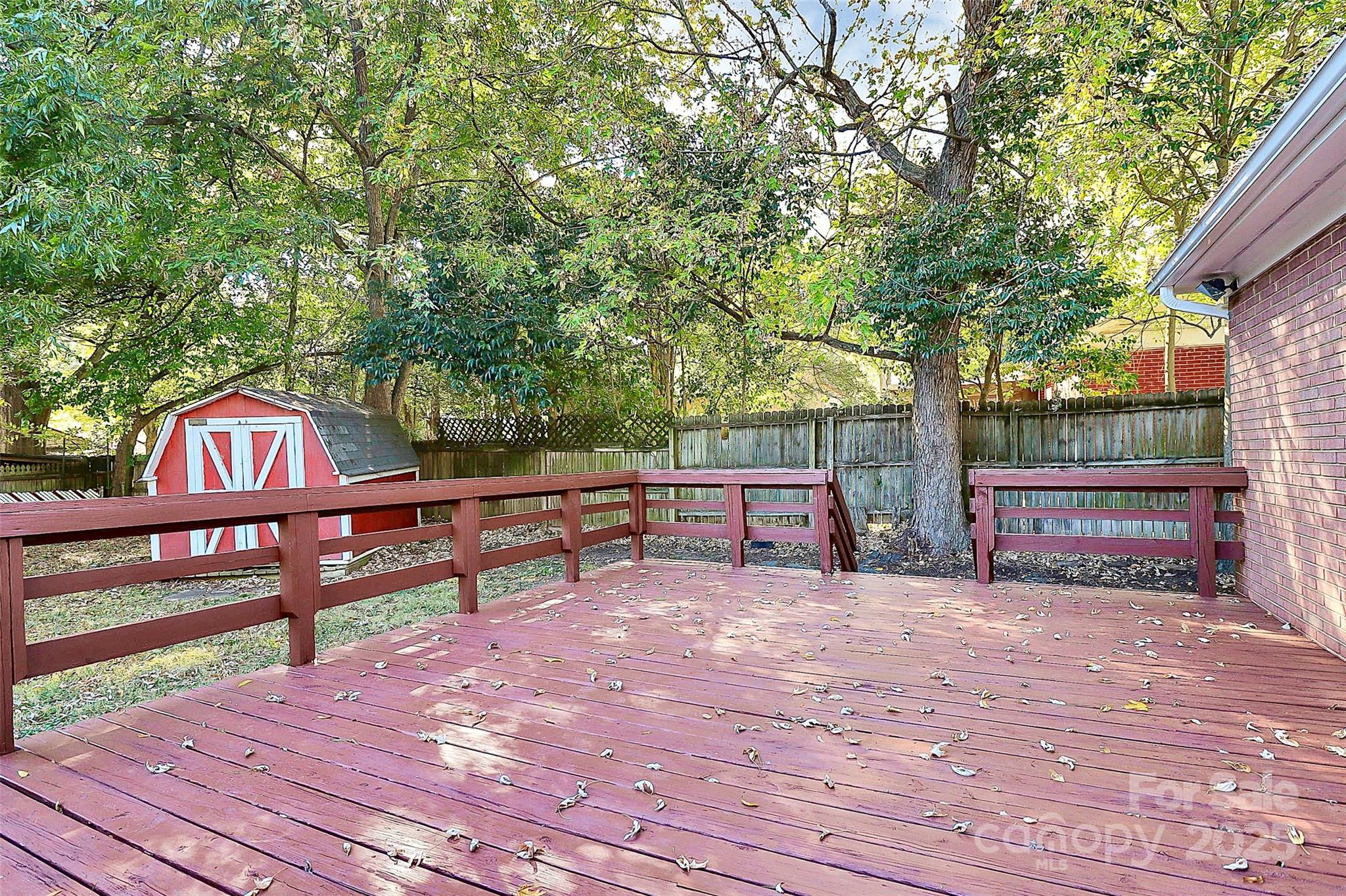 Starmount - Residential