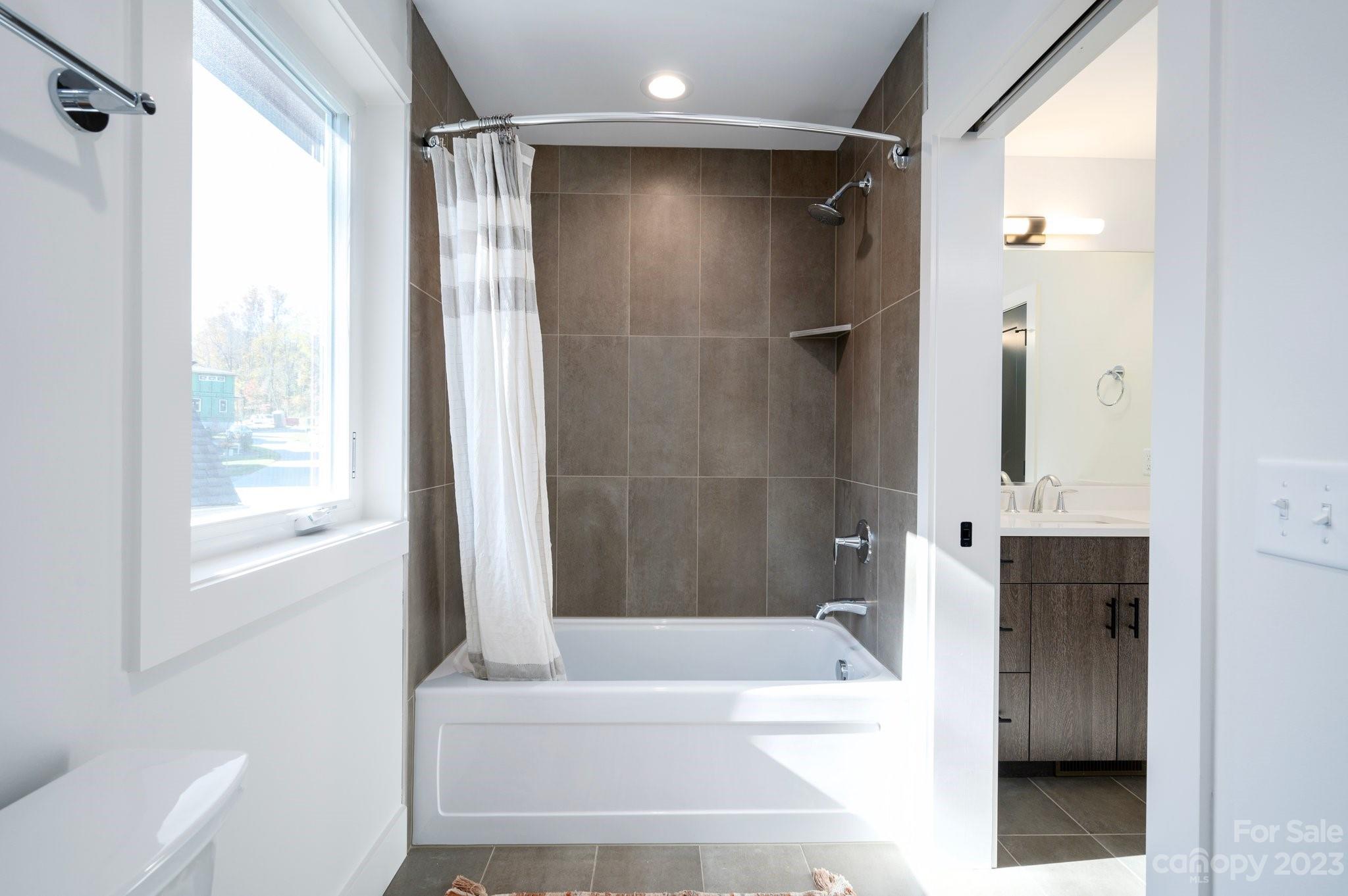 Craggy Park - Residential