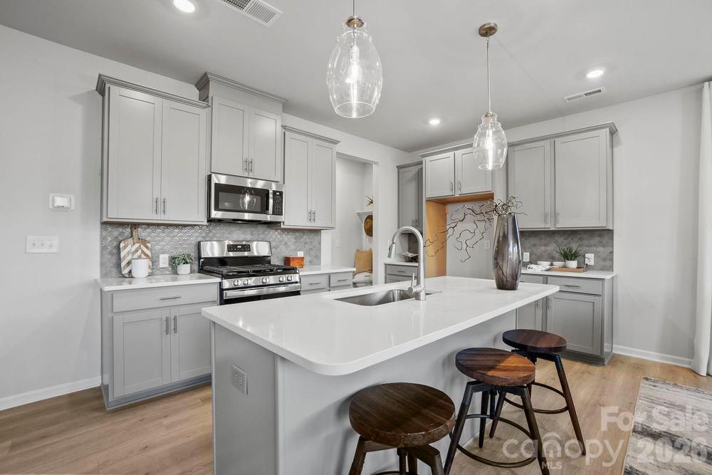 308 Fincastle Glen Road