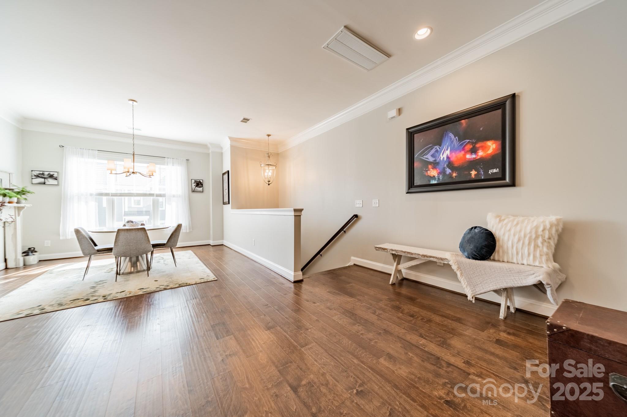 15133 Rocky Bluff Loop