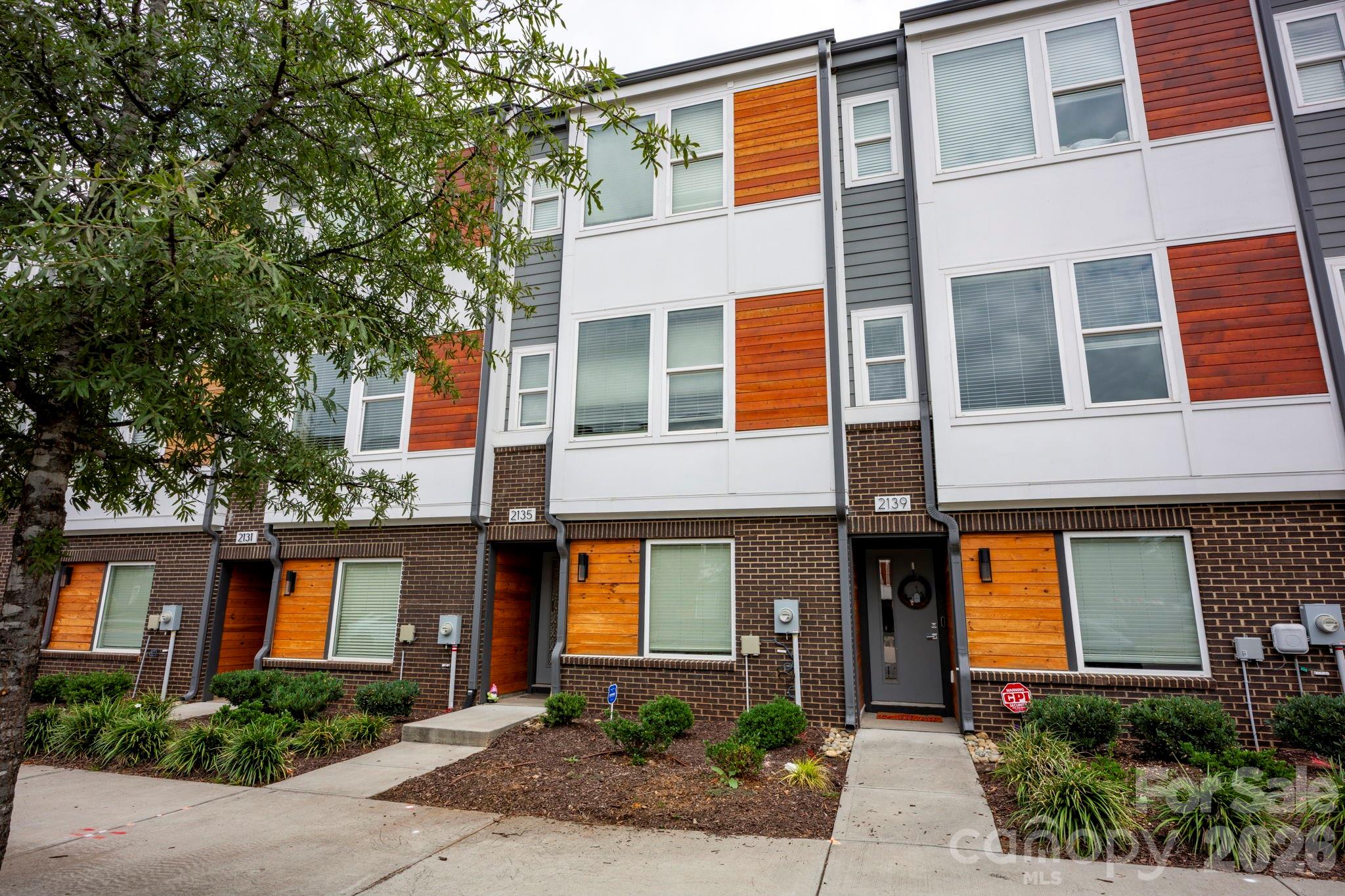 2135 Bryant Park Drive