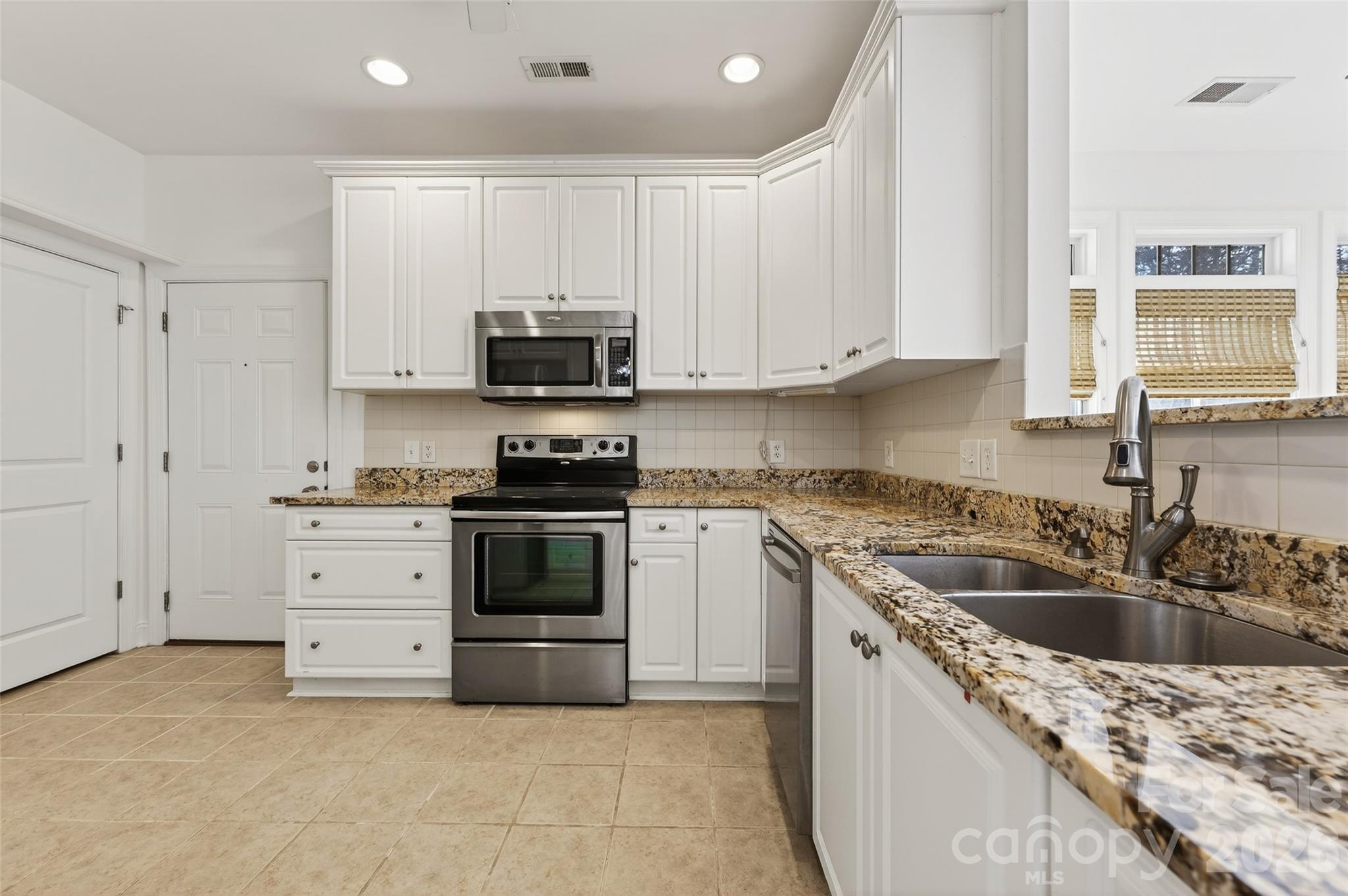 Bella Sera Villas - Residential