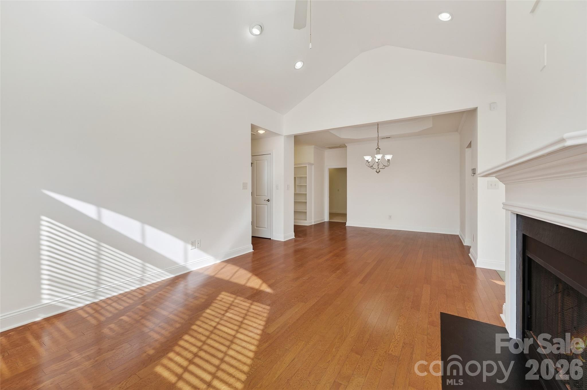 Bella Sera Villas - Residential