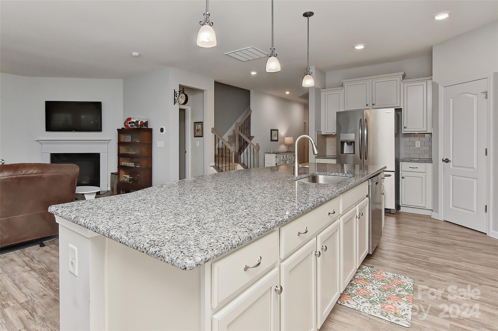 Tree Tops - Residential