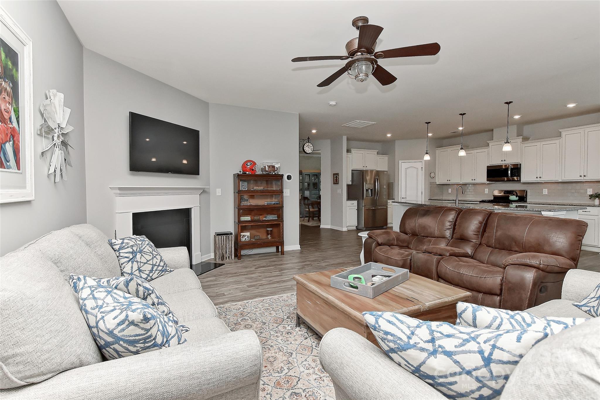 Tree Tops - Residential