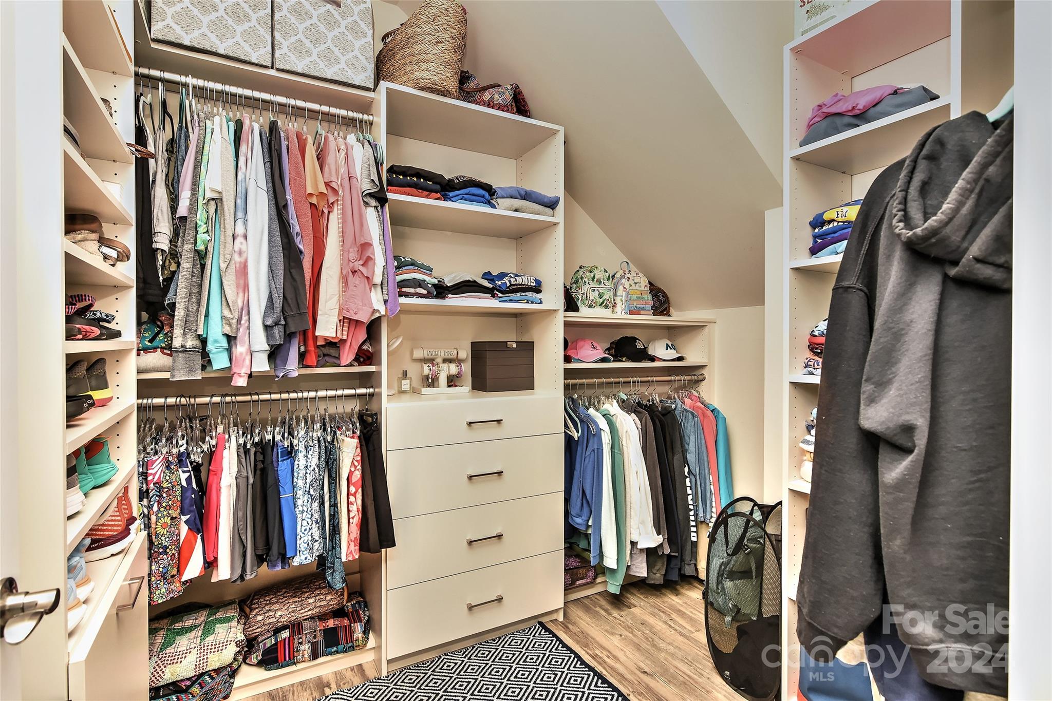 Tree Tops - Residential