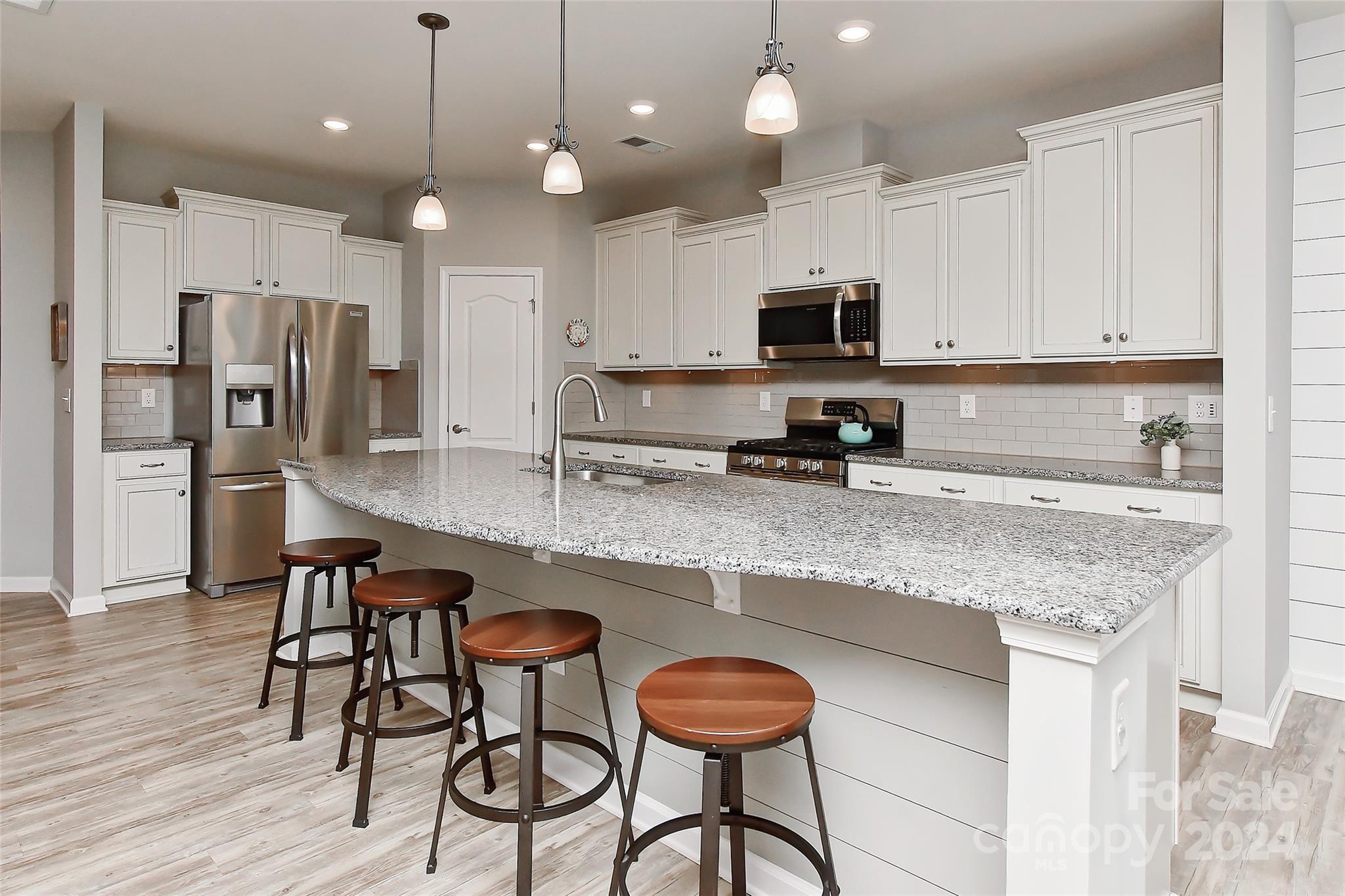 Tree Tops - Residential