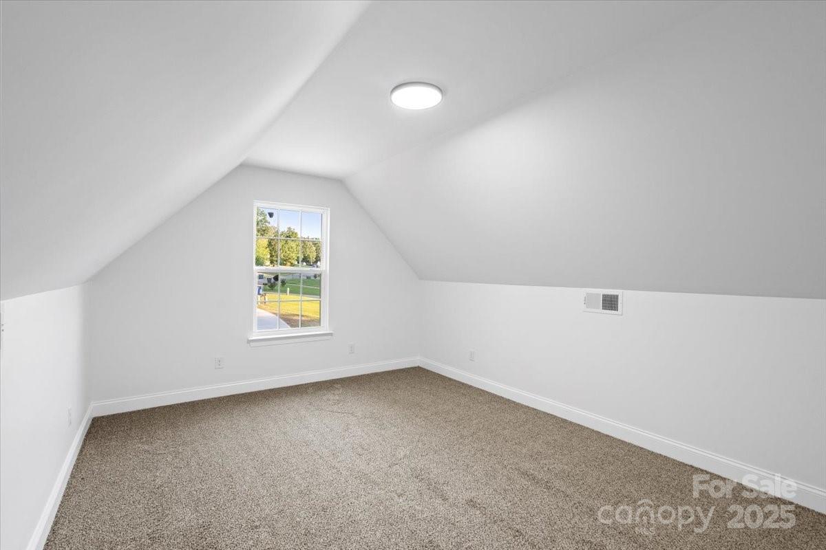 Noble Oaks - Residential