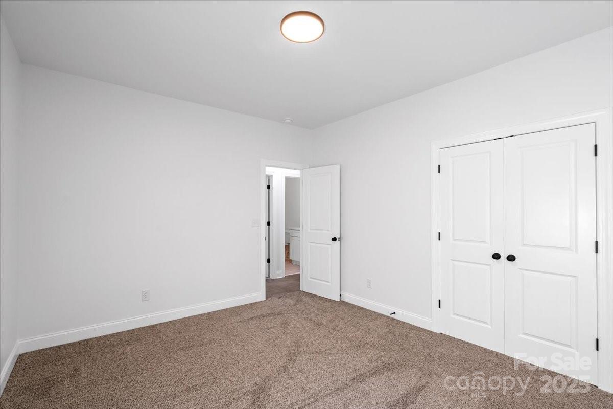 Noble Oaks - Residential