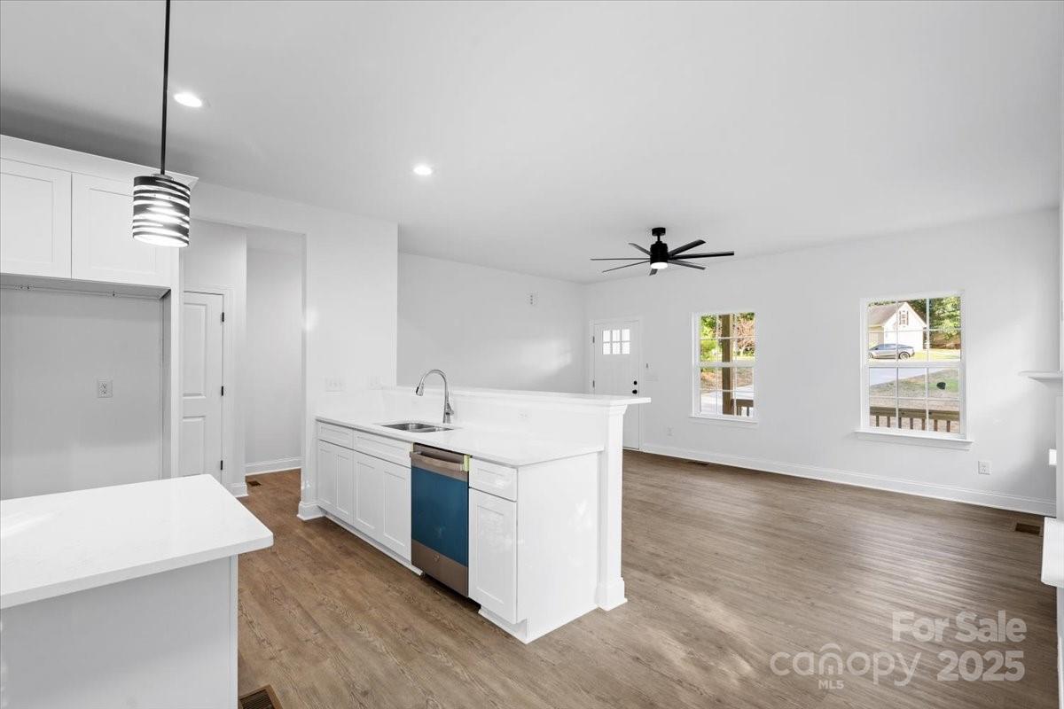 Noble Oaks - Residential