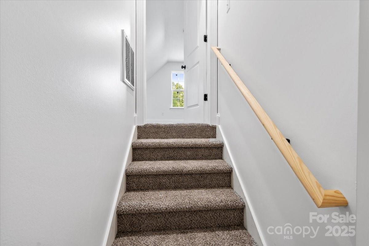 Noble Oaks - Residential