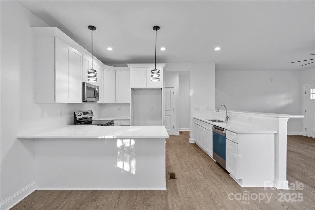 Noble Oaks - Residential