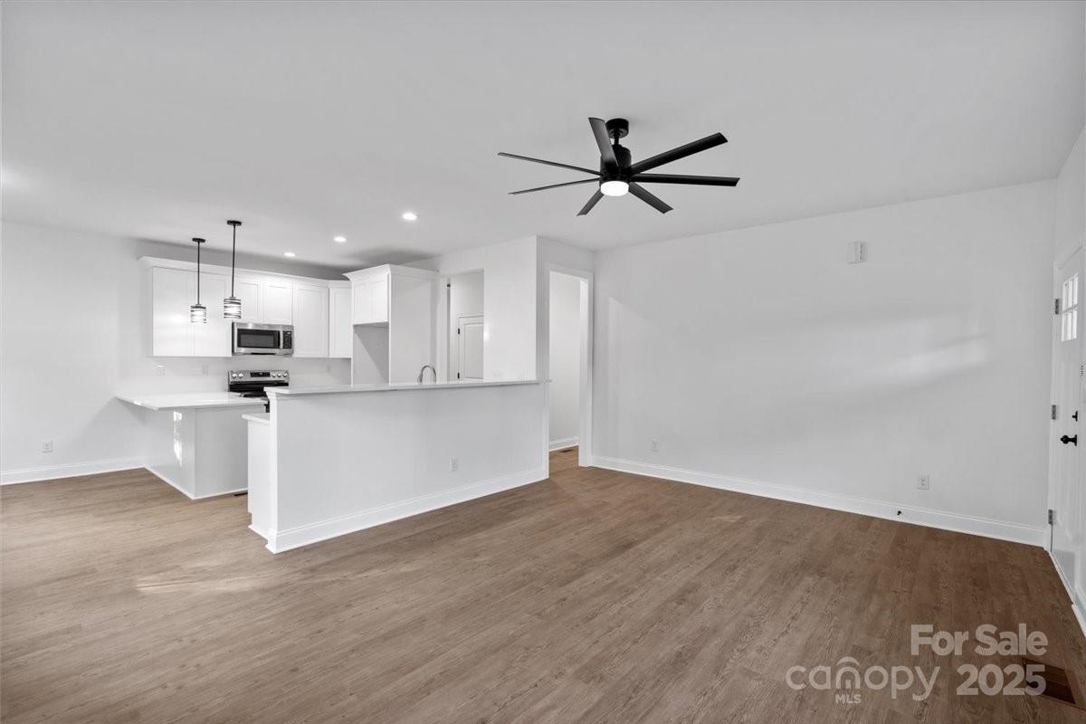 Noble Oaks - Residential