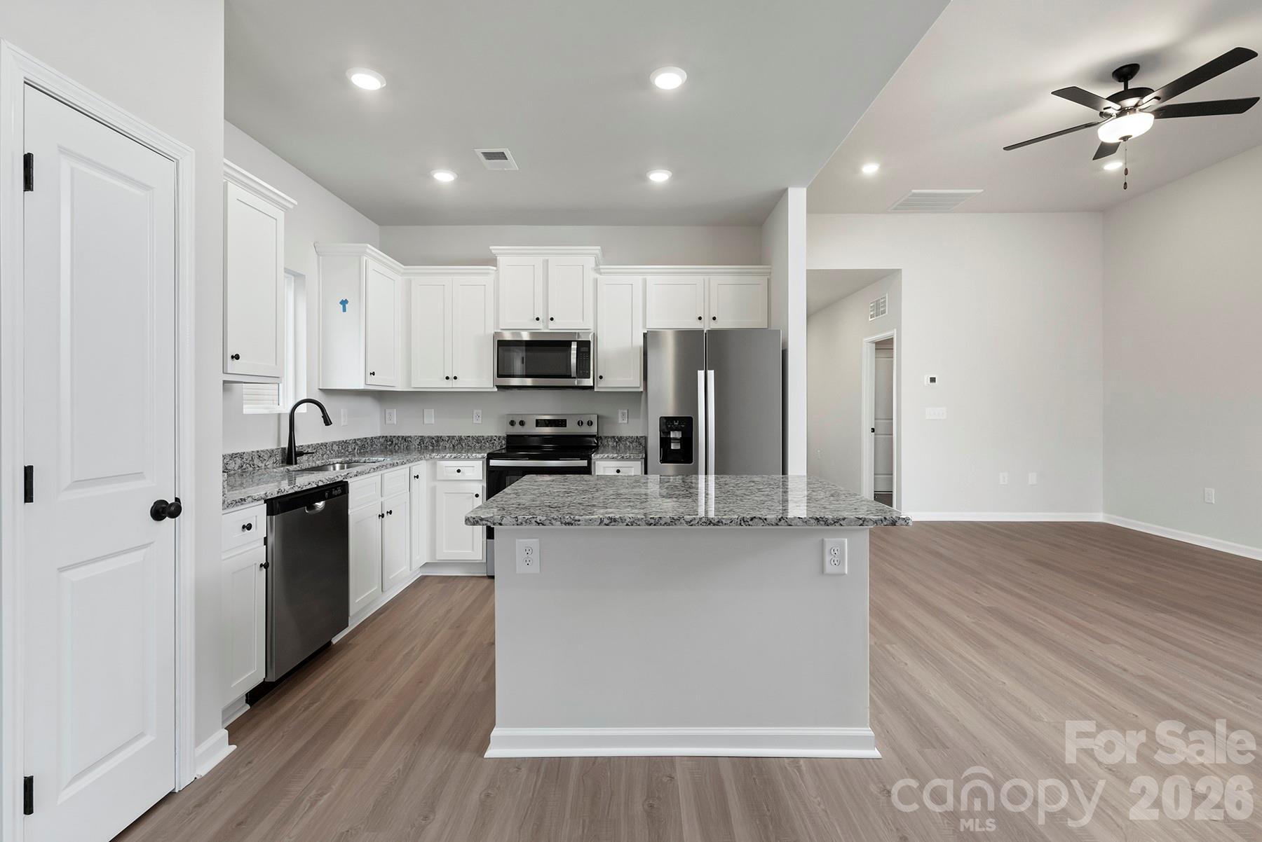 709 Lamorak Place