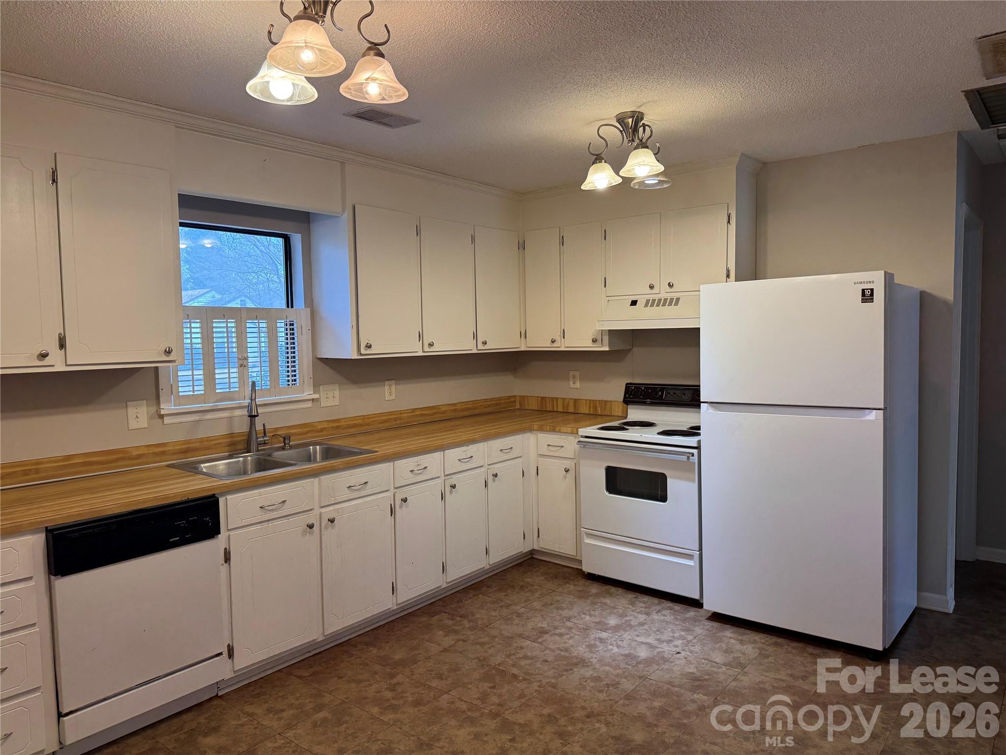 10212 Invershiel Court