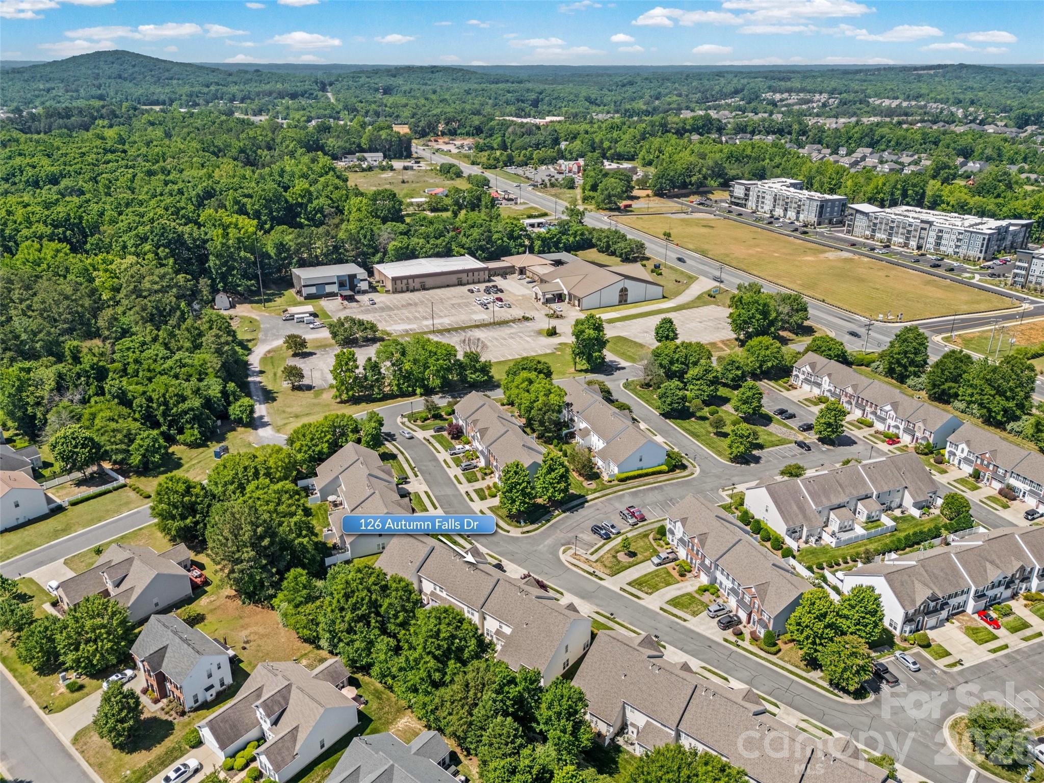 Autumn Cove at Lake Wylie - Residential