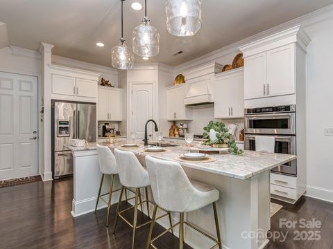 5130 Mount Clare Lane Charlotte NC 28210
