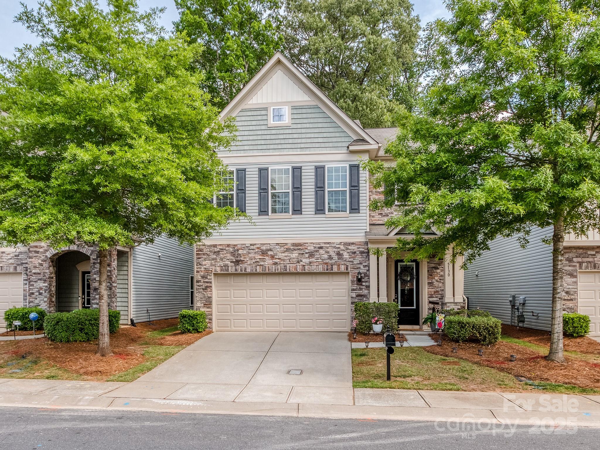 5130 Mount Clare Lane