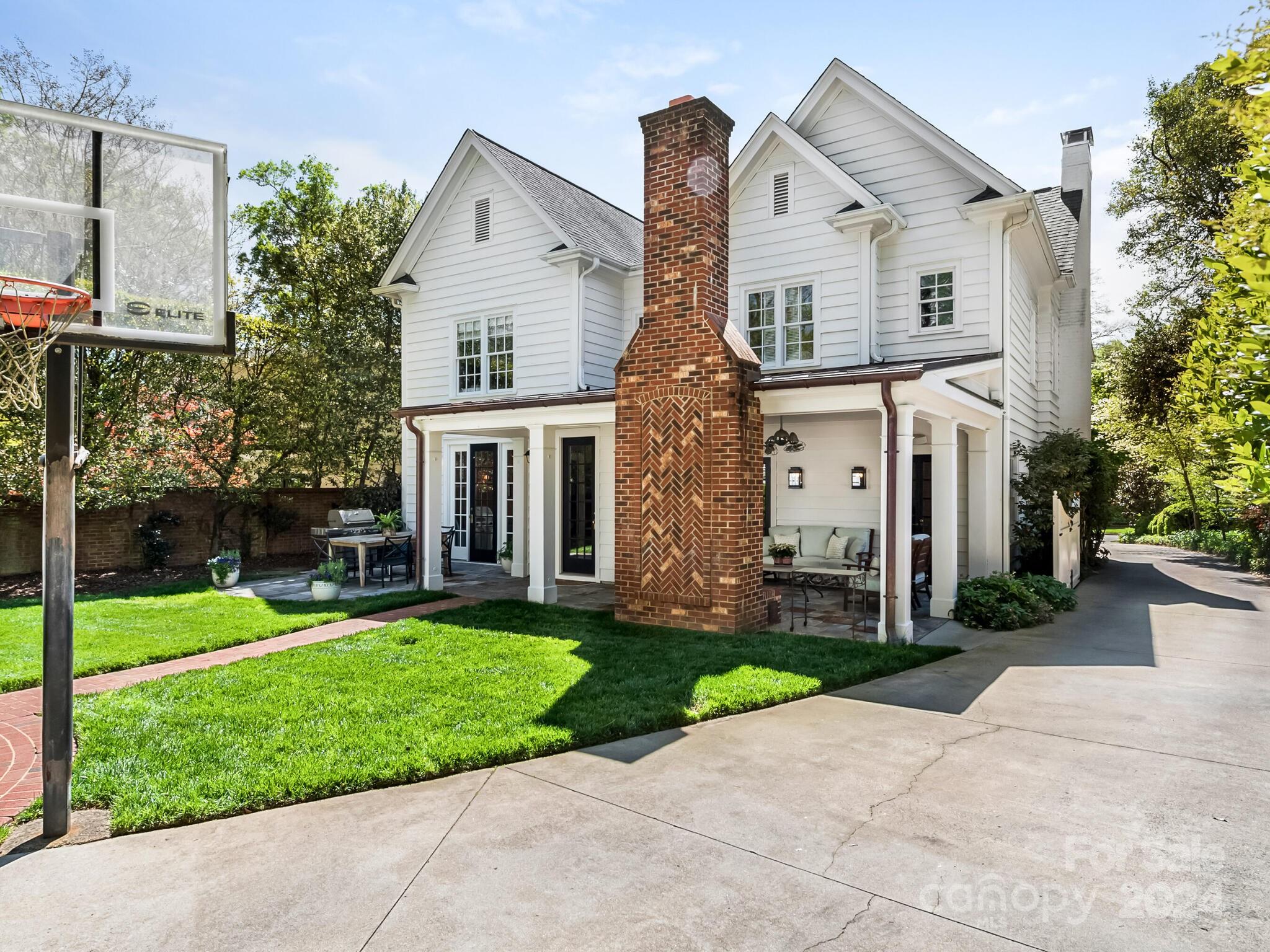 Myers Park - Residential