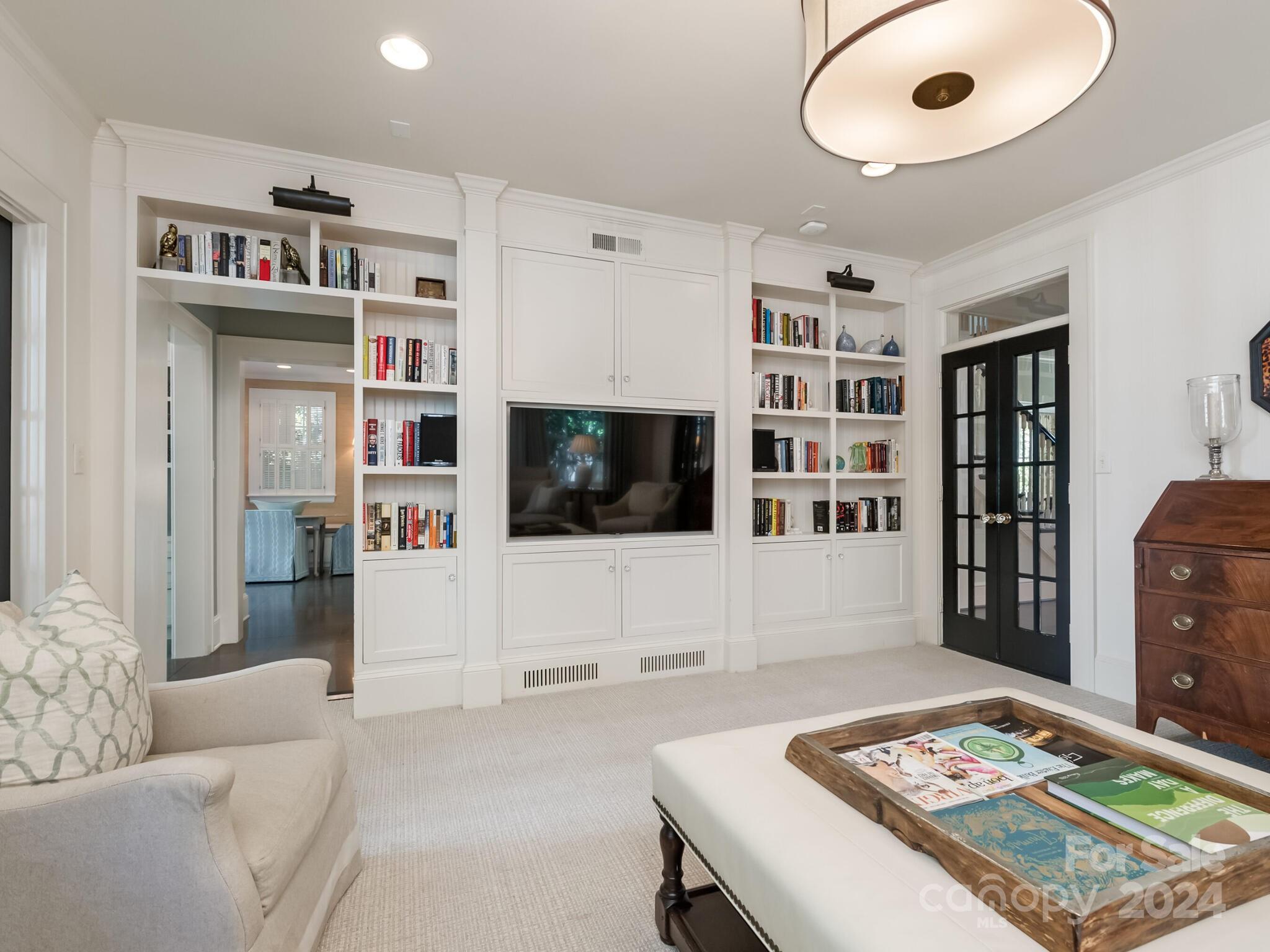 Myers Park - Residential