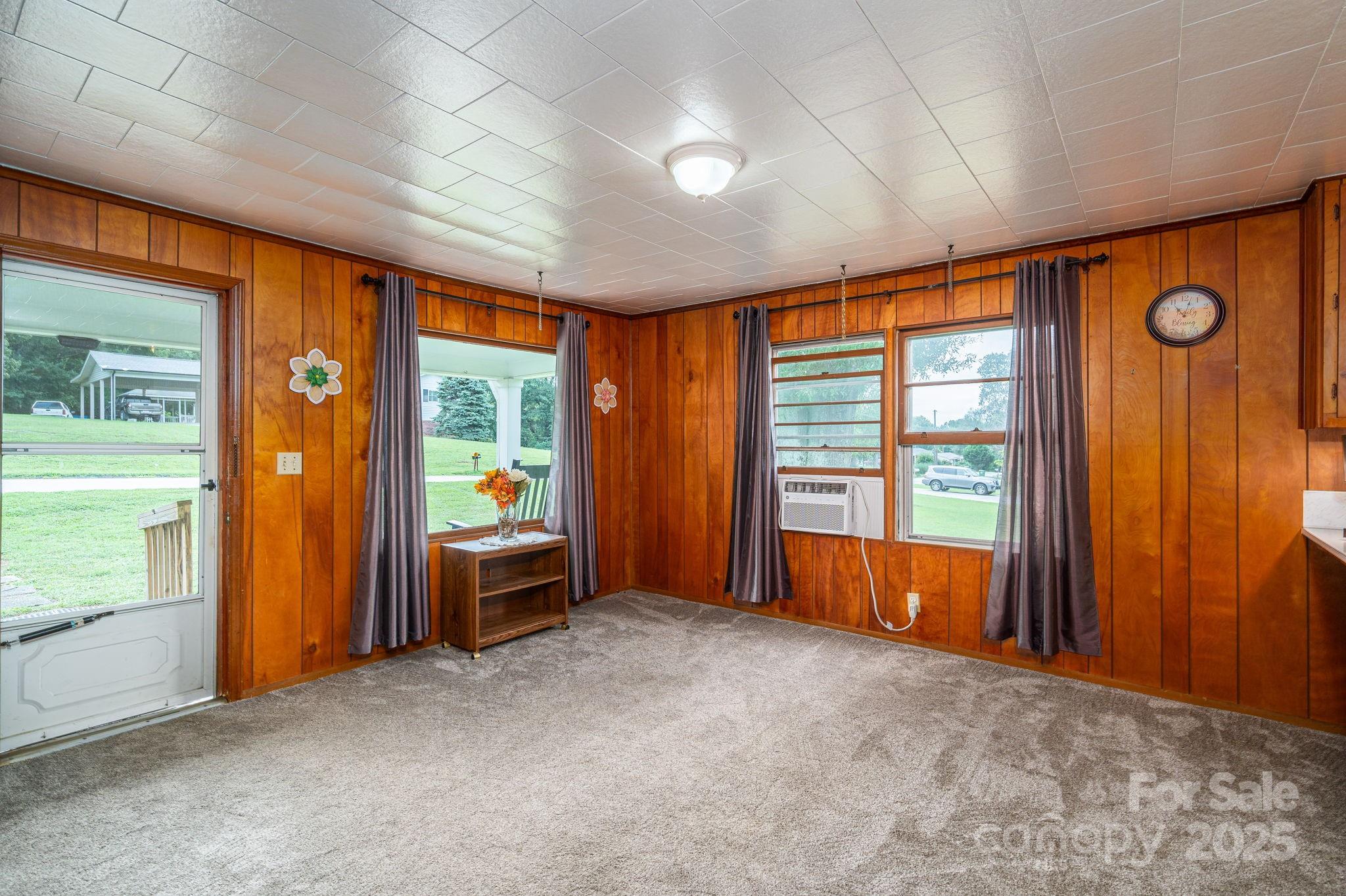 118 Downey Lake Road