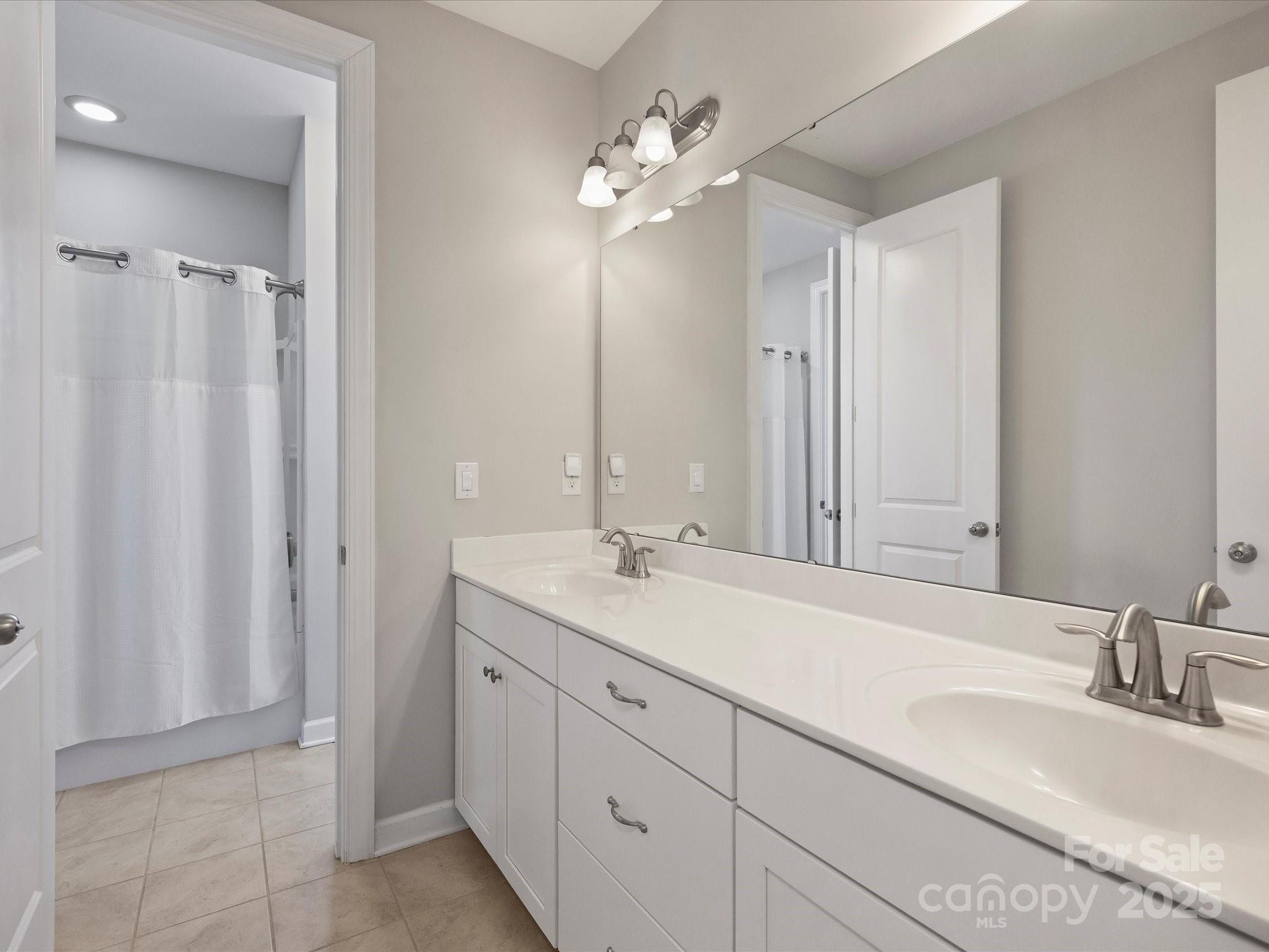 Shelly Woods - Residential