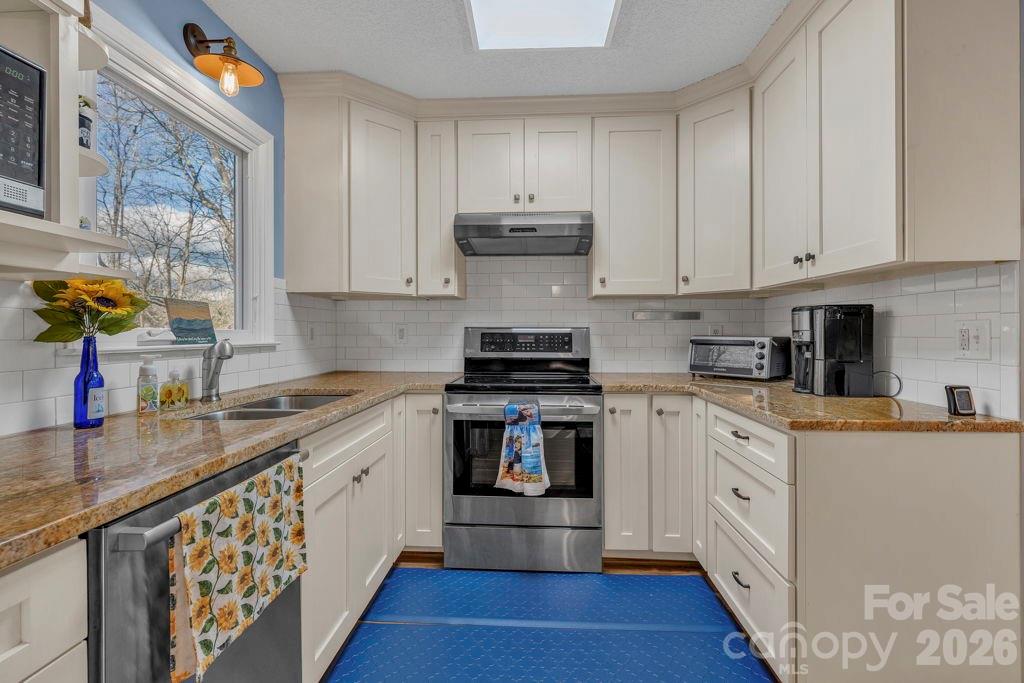 Linville Land Harbor - Residential