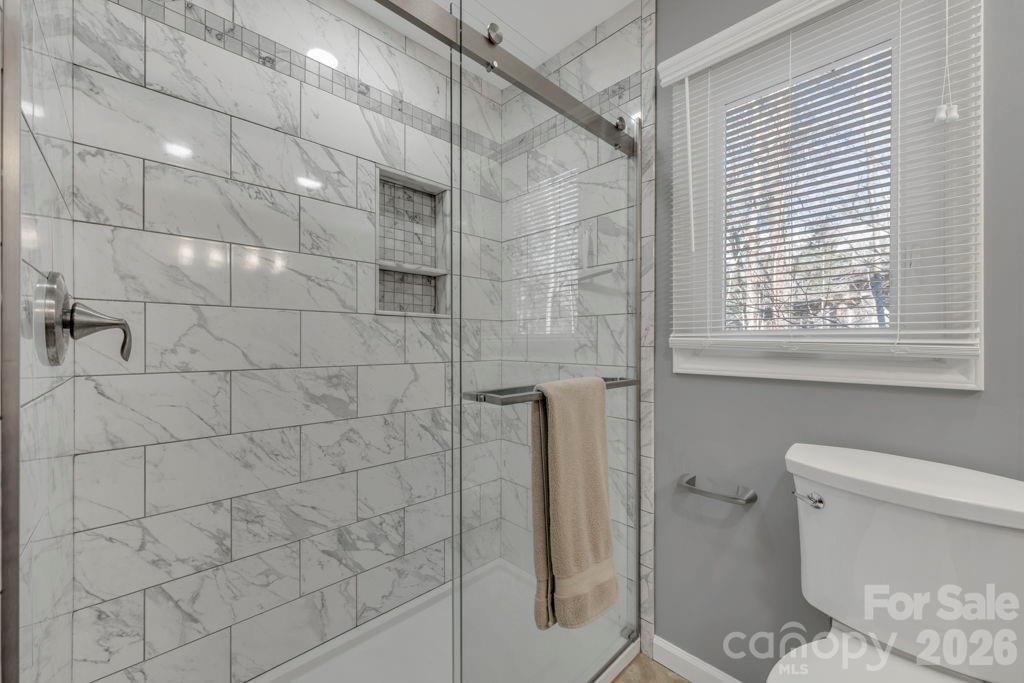 Linville Land Harbor - Residential