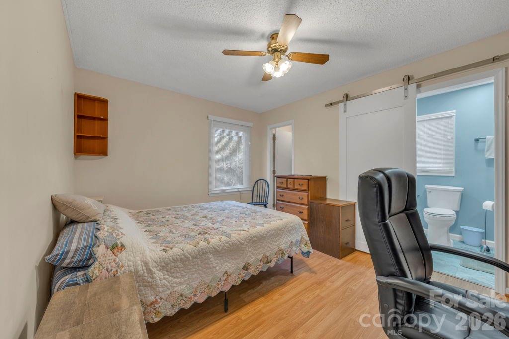 Linville Land Harbor - Residential