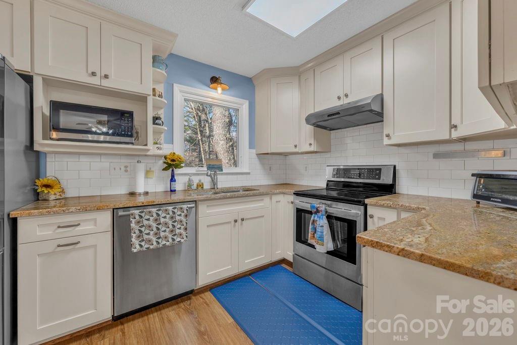 Linville Land Harbor - Residential