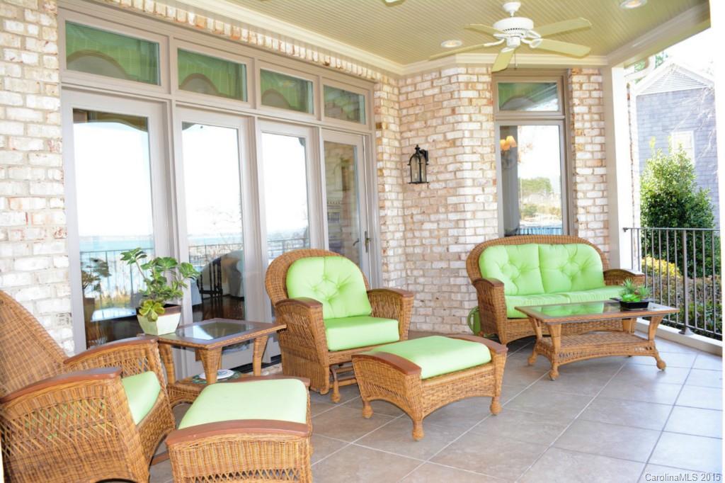 The Peninsula - Residential