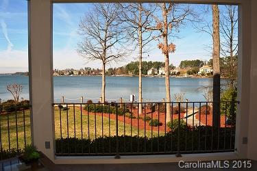 The Peninsula - Residential