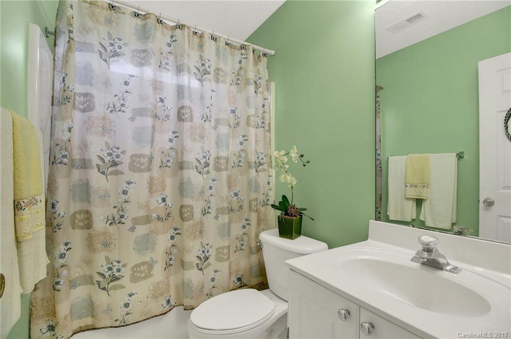 Longview Oaks - Residential