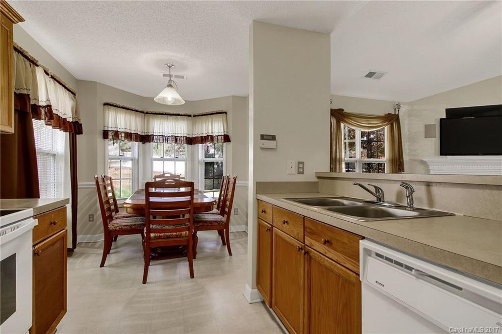 Longview Oaks - Residential