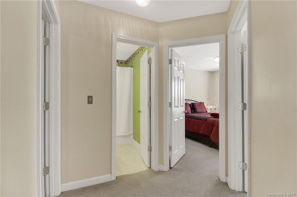 Longview Oaks - Residential