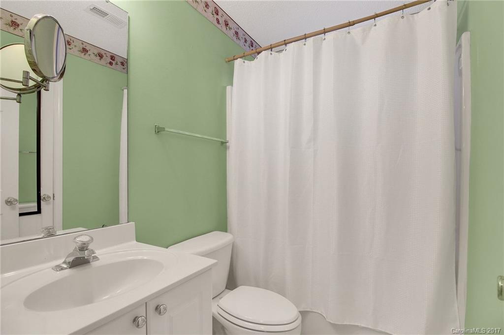 Longview Oaks - Residential