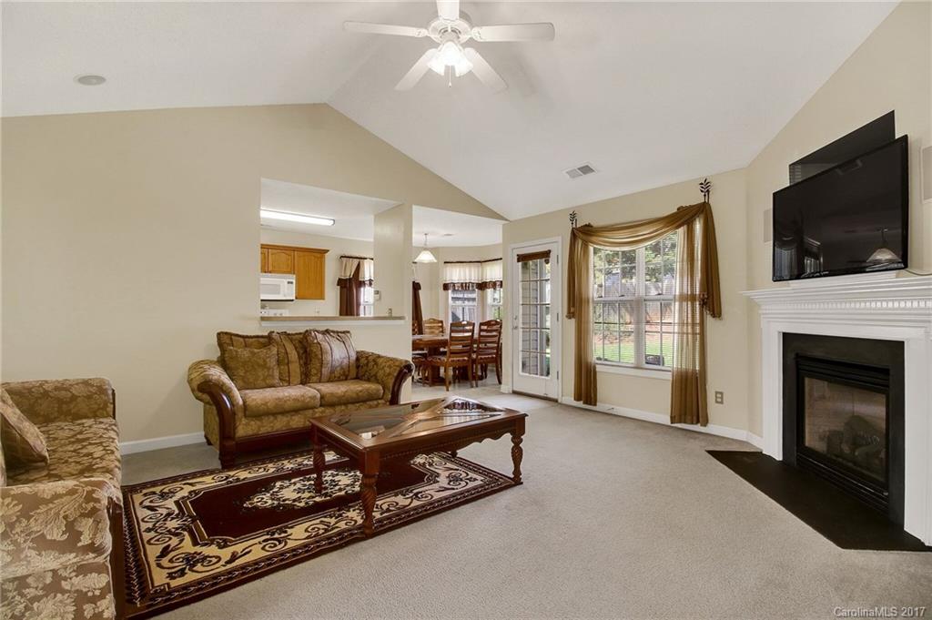 Longview Oaks - Residential