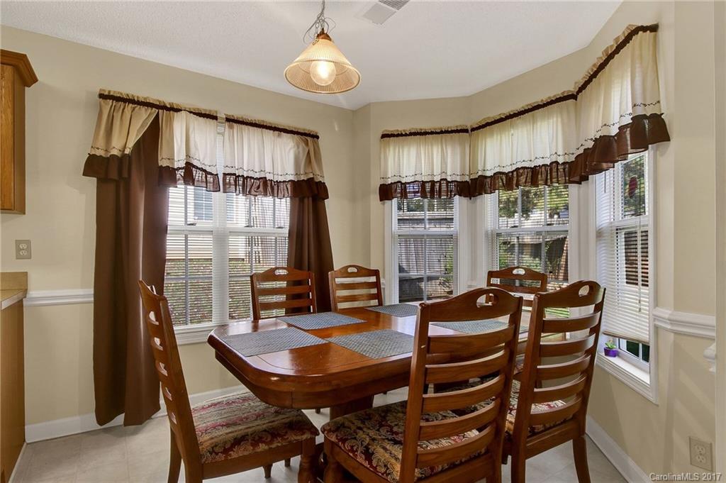 Longview Oaks - Residential