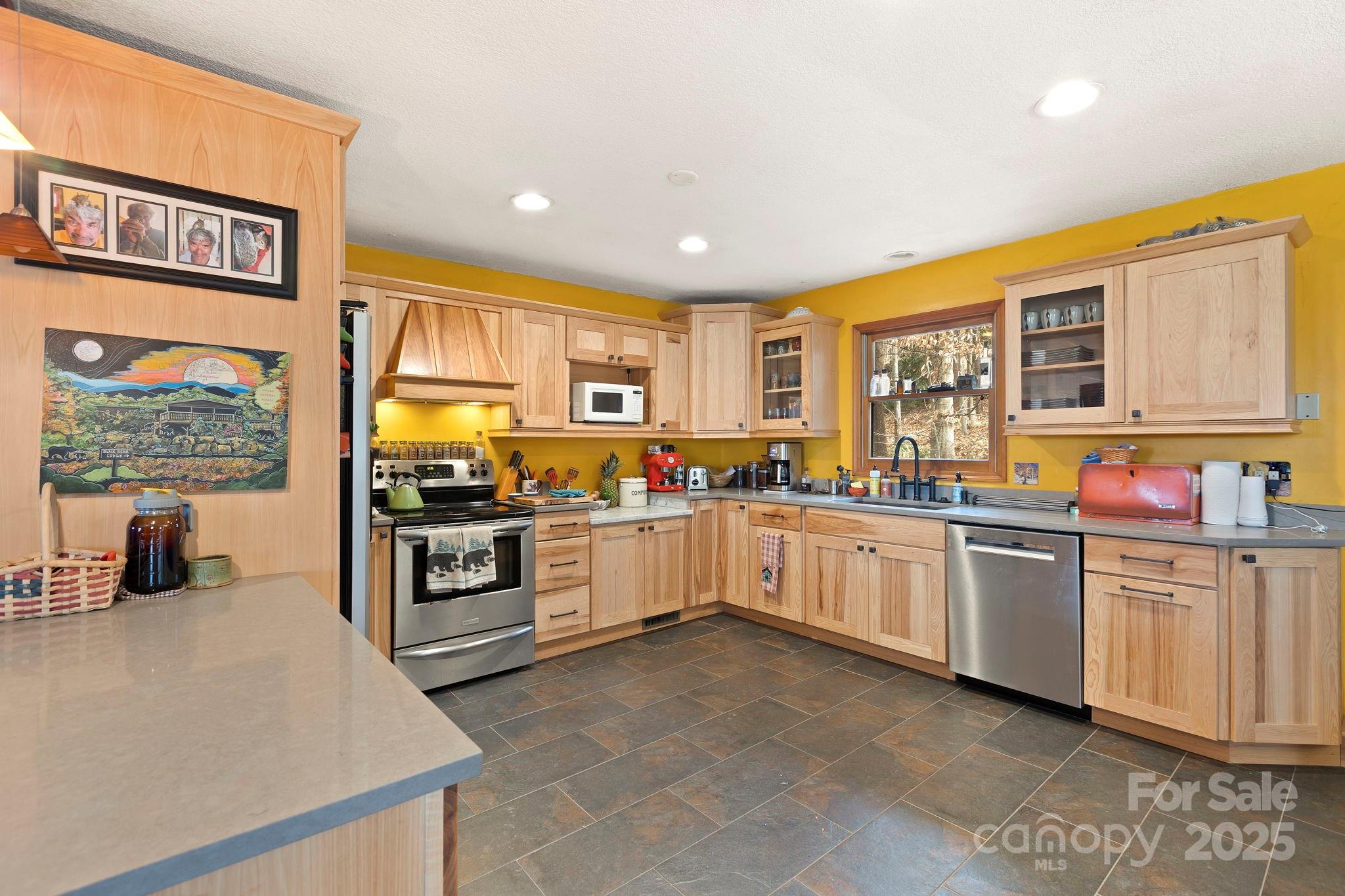 Hunting Lodge Acres - Residential