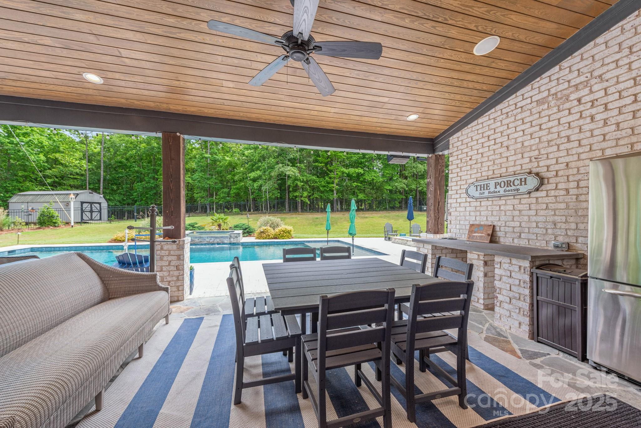 Firethorne - Residential