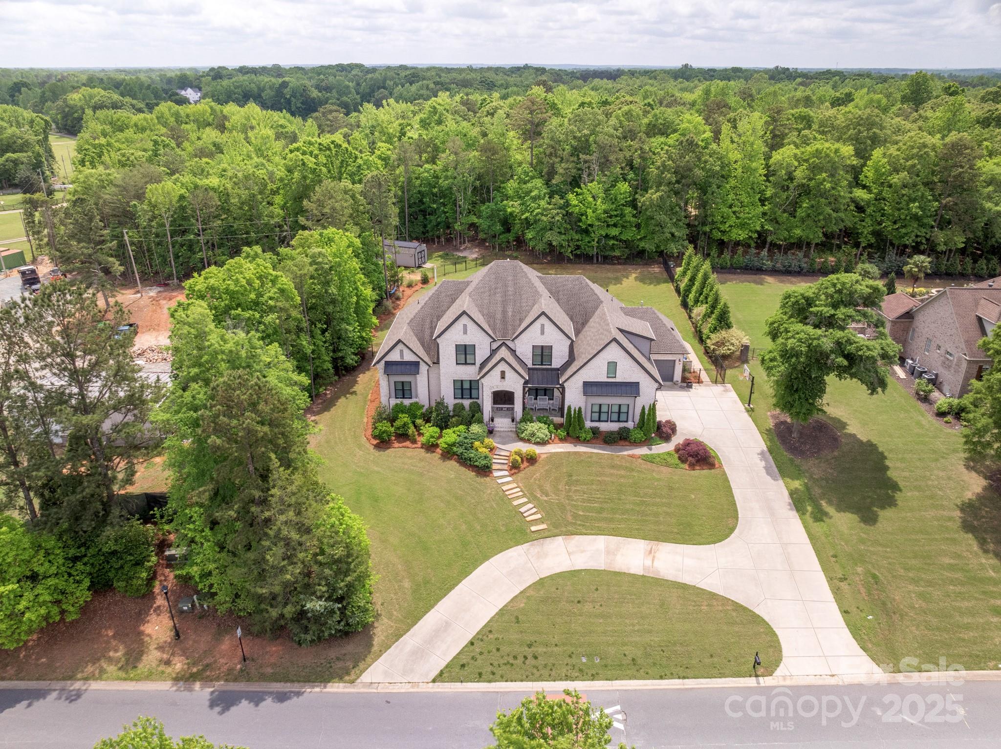 1045 Spyglass Lane