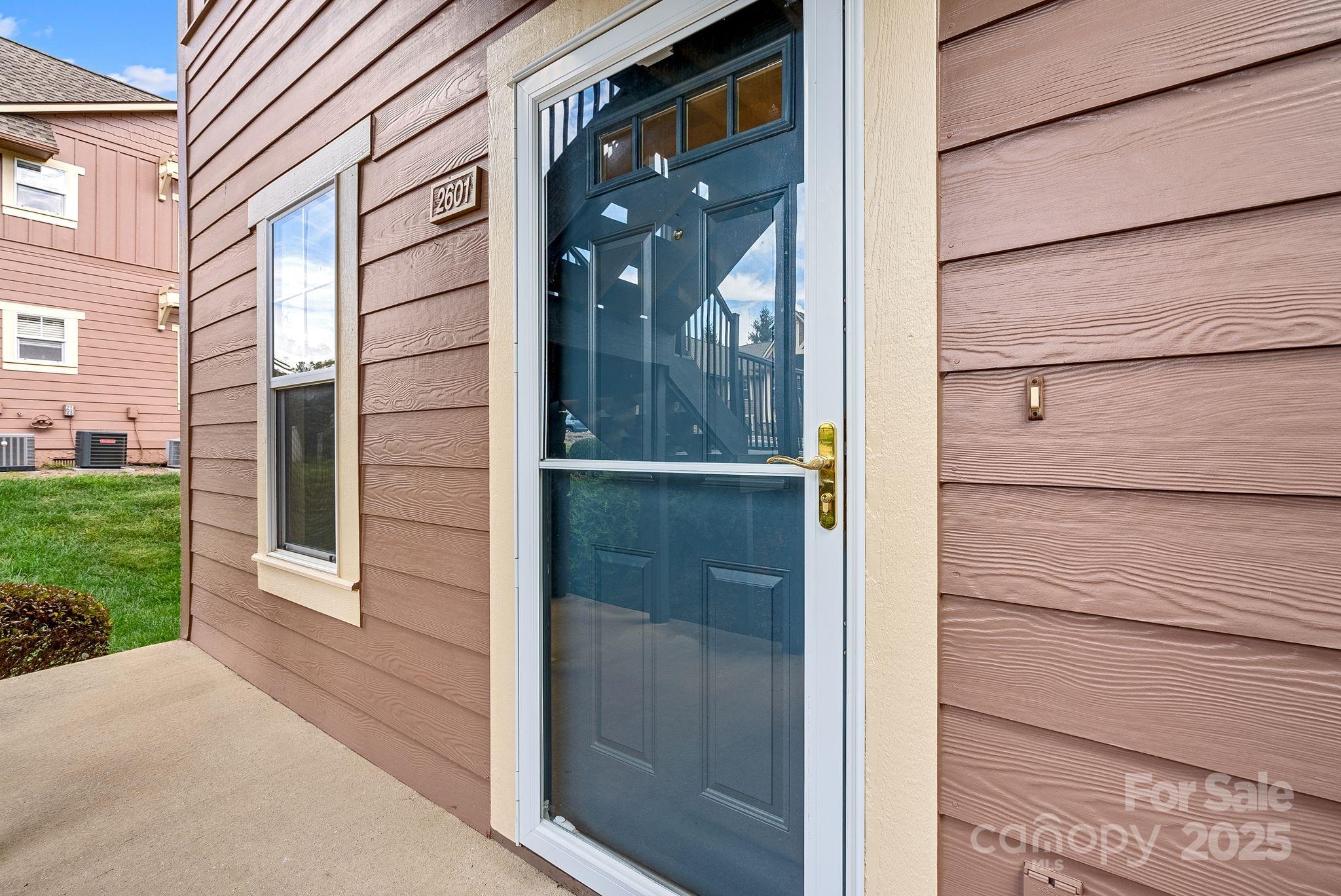 150 Deermouse Way 2601