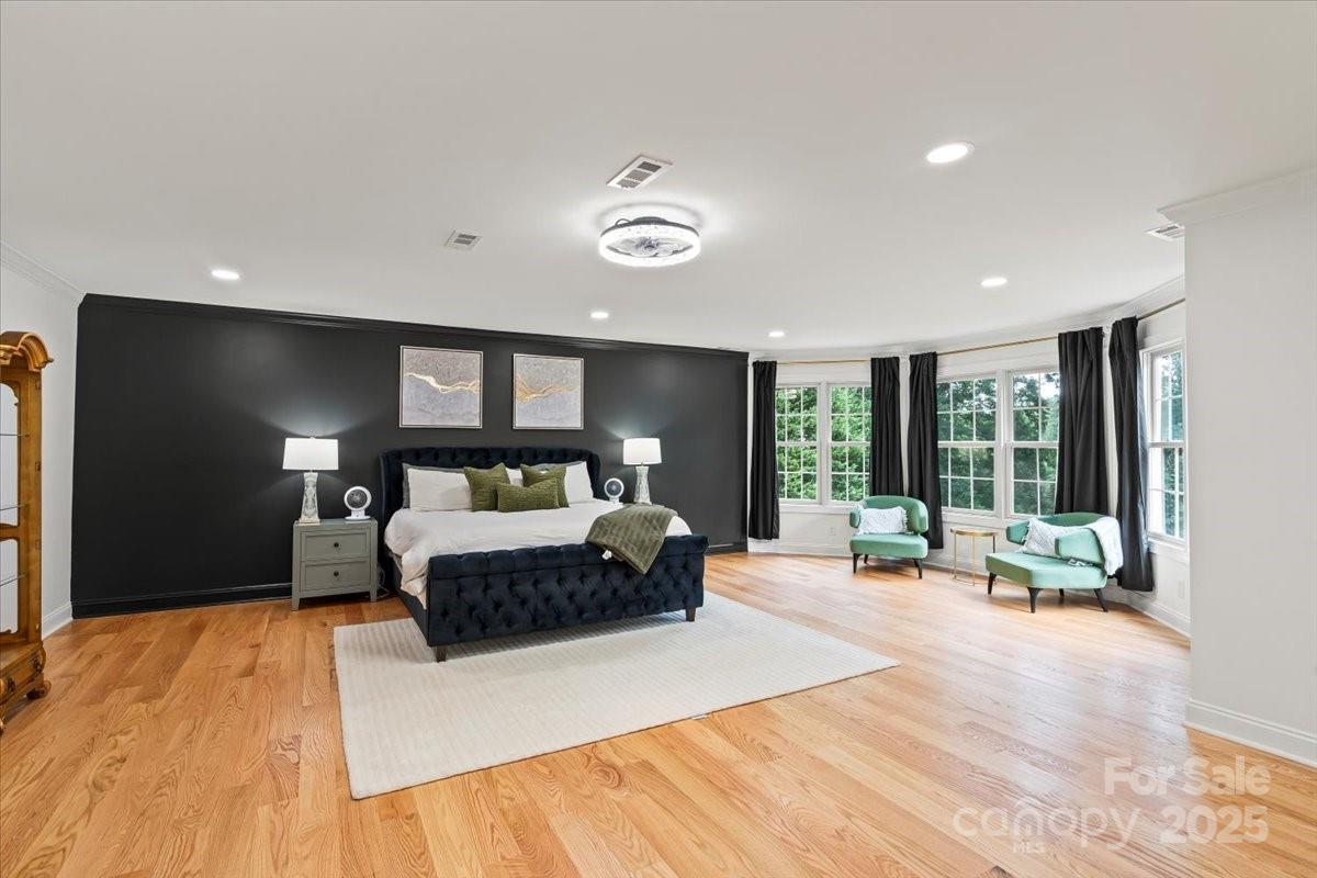 Pinnacle Shores - Residential