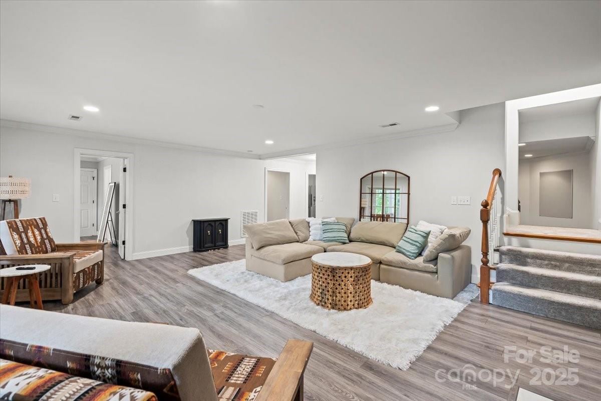 Pinnacle Shores - Residential