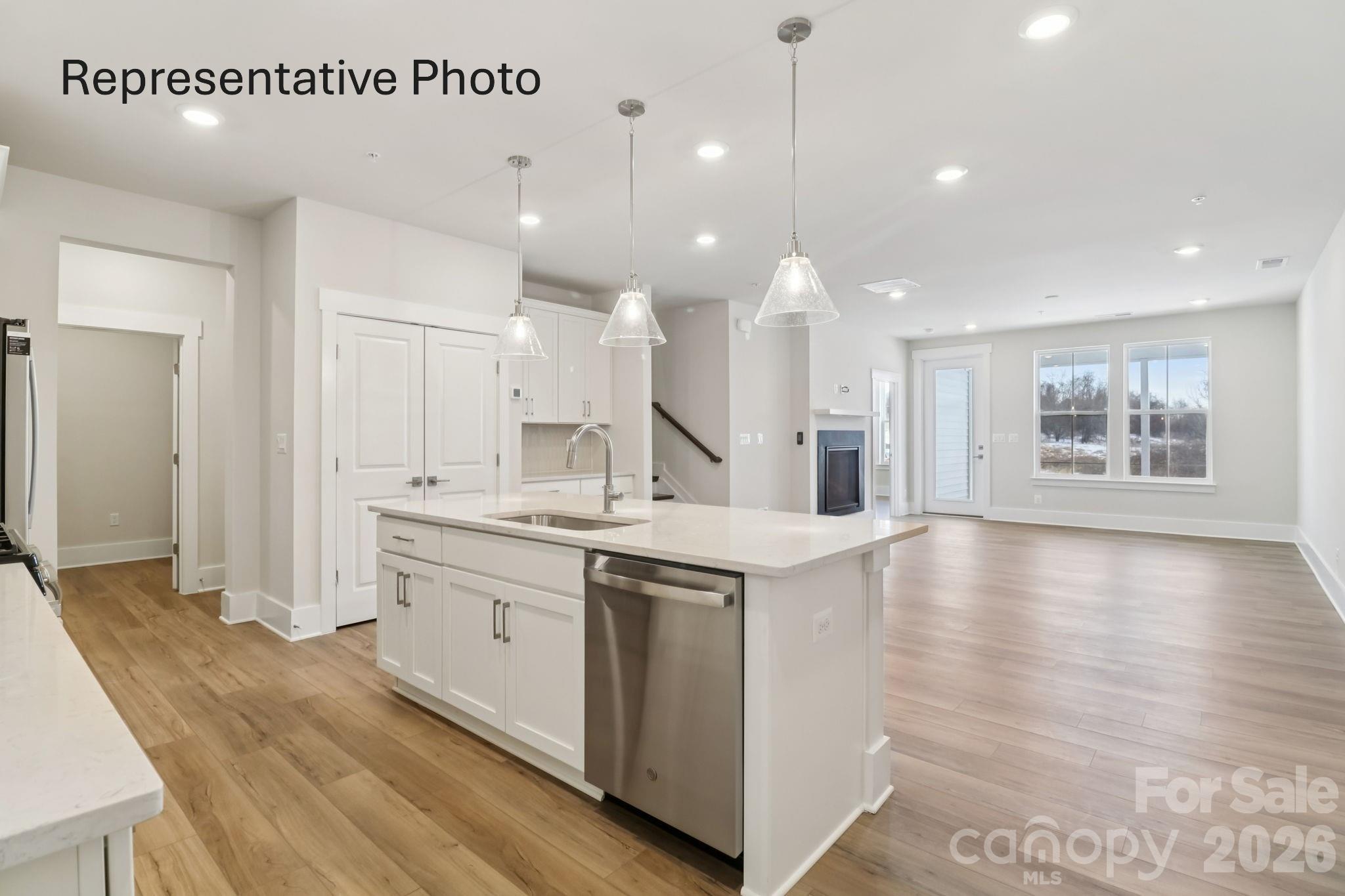 1433 Twin Leaf Road