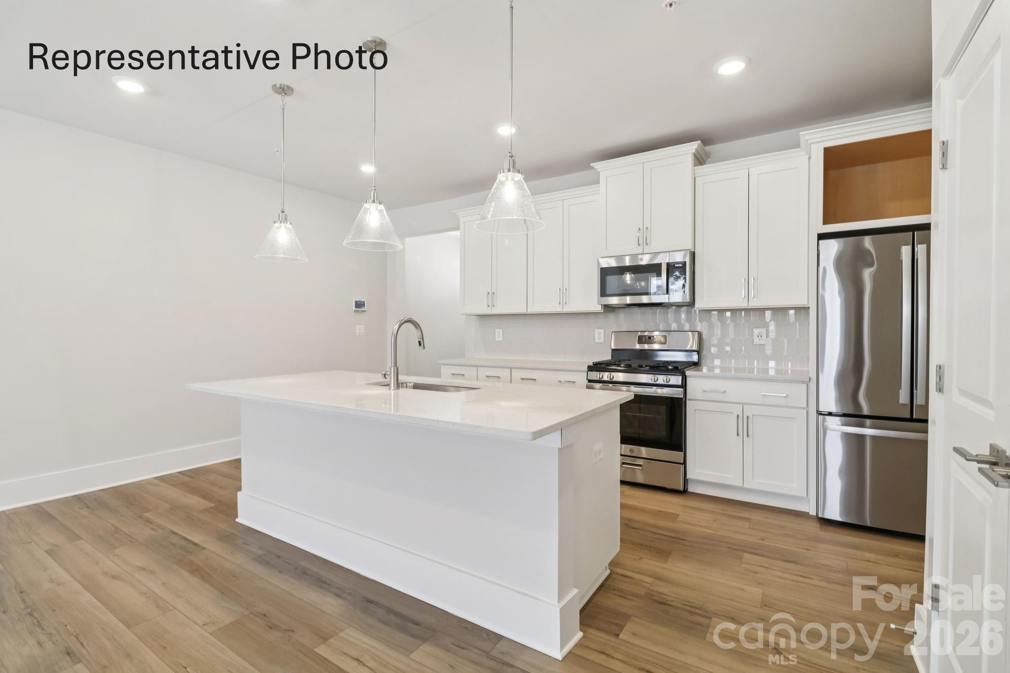 1433 Twin Leaf Road