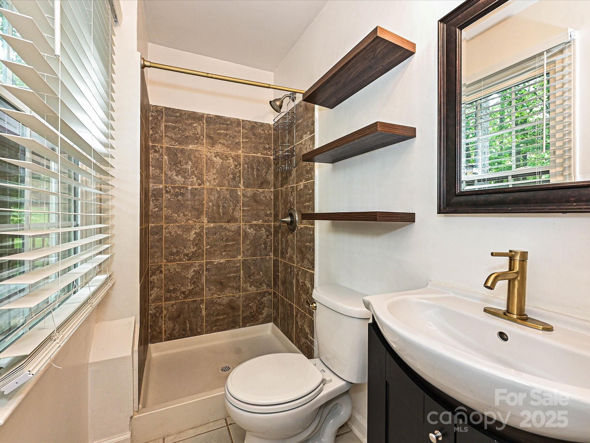 Pineview - Residential